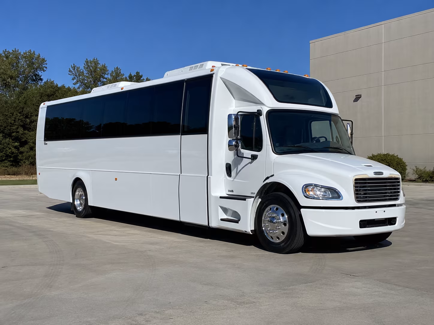 bossier city 28 passenger party bus