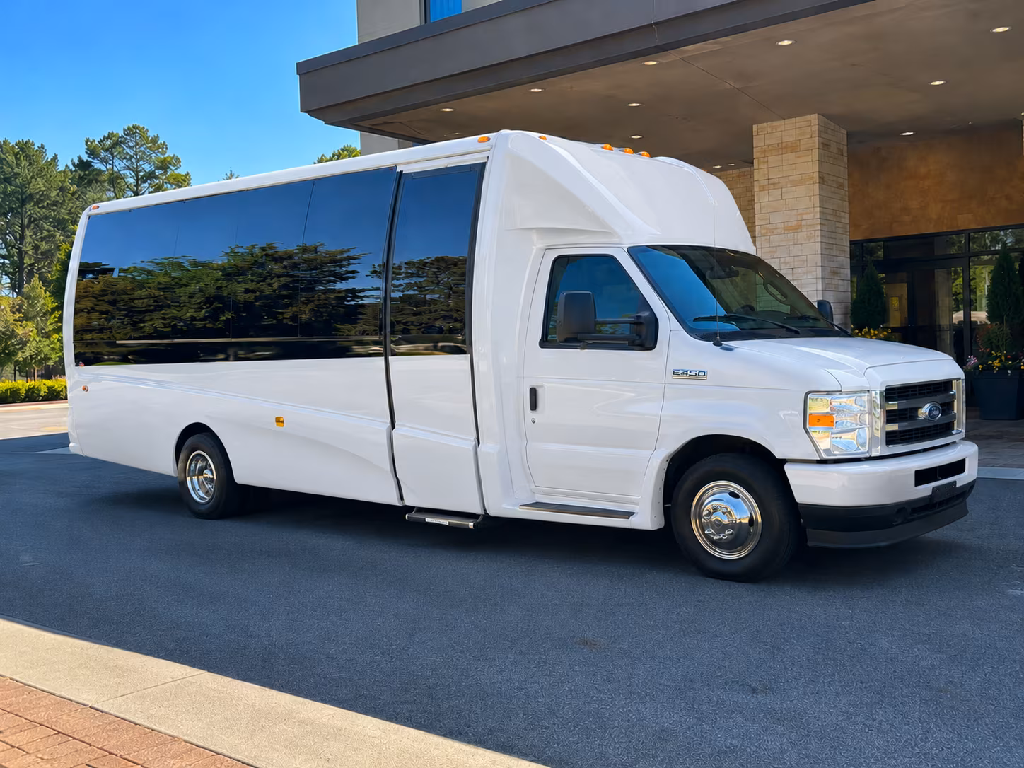 multi day corporate retreat and group travel buses in bossier city